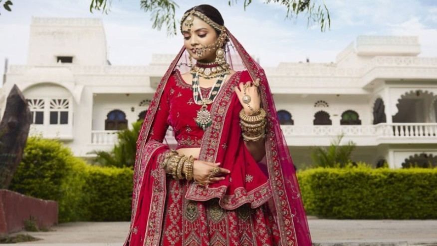 5 Proven Ways The Bridal Lehenga in Surat is Redefining Wedding Fashion