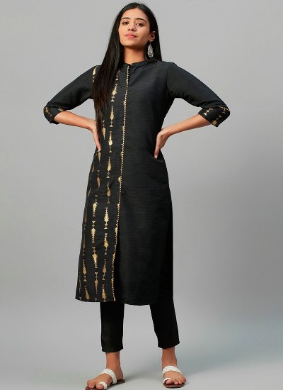Affordable Bulk Wholesale Georgette Kurtis Perfect for Seasonal Collections in Nepal