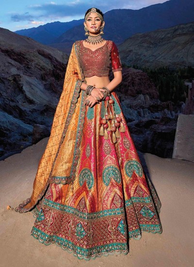 Banarasi Lehenga Manufacturer and Exporter Supplying Authentic Indian Ethnic Wear in Surat