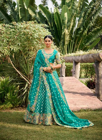 Export Quality Banarasi Lehengas Online for International Boutiques and Retailers in Philippines
