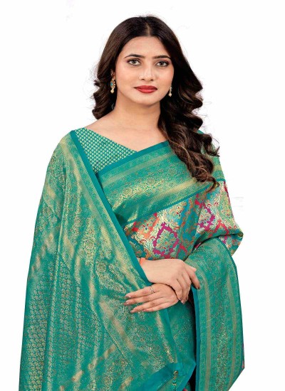 Lowest Price Kanchipuram Sarees Affordable Silk Blend with Classic Motifs in Philippines