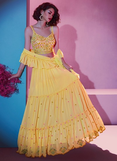 Manish Malhotra Inspired Designer Lehengas Wholesale for Boutiques and Retailers in Surat