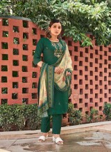 Nayra Cut Kurti Modern Design in Georgette and Cotton for Casual and Semi Formal Wear