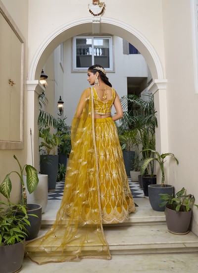 Ready Stock Designer Lehenga Supplier for Quick Wholesale Orders in Surat