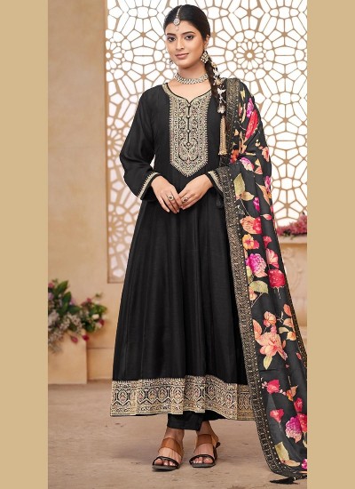 Stylish and Traditional Anarkali Kurtis in Bulk for Retailers in Nepal