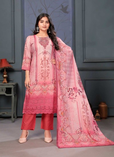 Traditional Pakistani Lawn Suit Perfect for Casual and Festive Occasions in Nepal