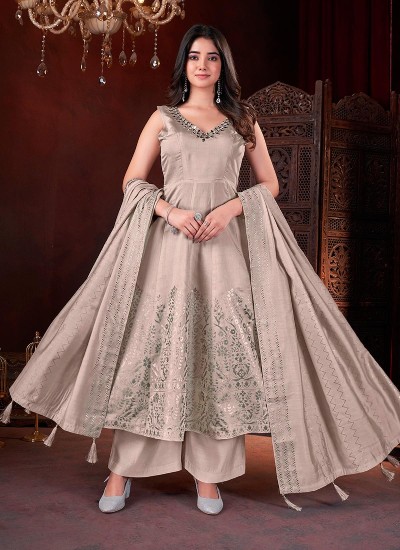 Trusted Wholesale Dress Material Supplier for Fashion Businesses in Nepal