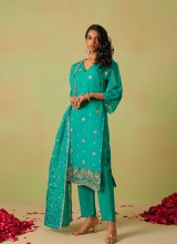 Wholesale Dress Materials in Cotton Silk Chiffon and Georgette at Manufacturer Prices