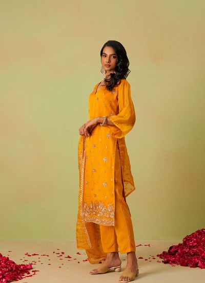 Wholesale Dress Materials in Cotton Silk Chiffon and Georgette at Manufacturer Prices in Nepal
