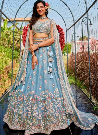 Wholesale Party Wear Lehengas for Retailers and Boutiques in Surat